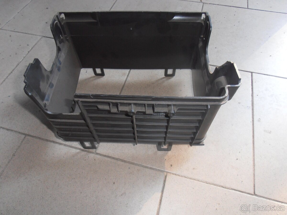 Kryt akumulátoru 6Q0915419G Fabia,1,2 htp, 1,4 16v. Nový
