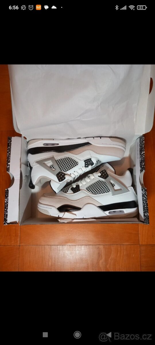 Jordan 4