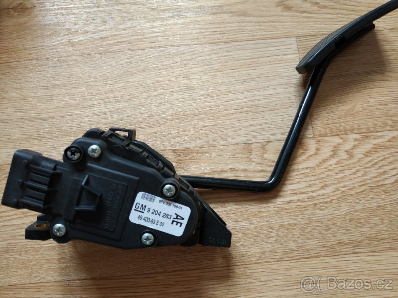 Nový plynový pedál GM: 9204283