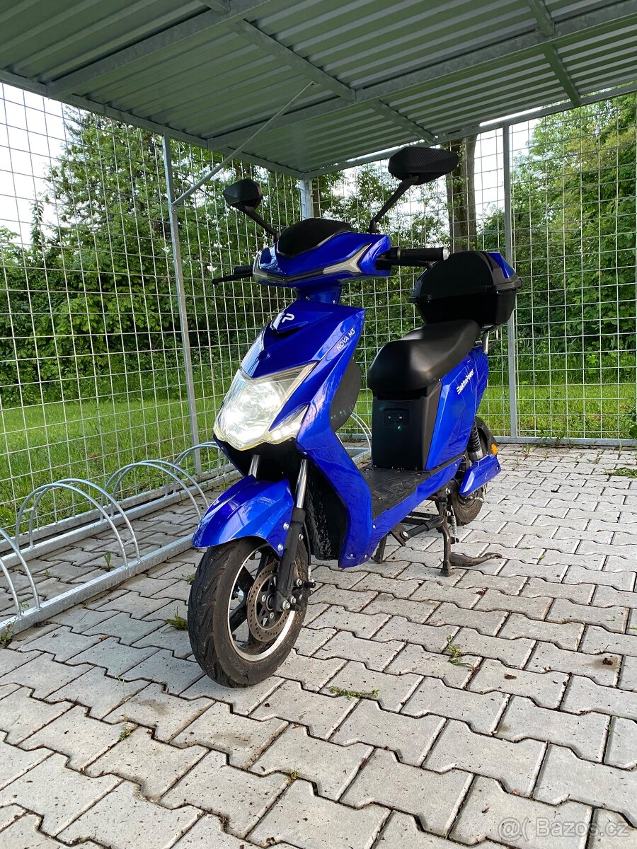 Elektroskutr bez ŘP (elektro kolo)