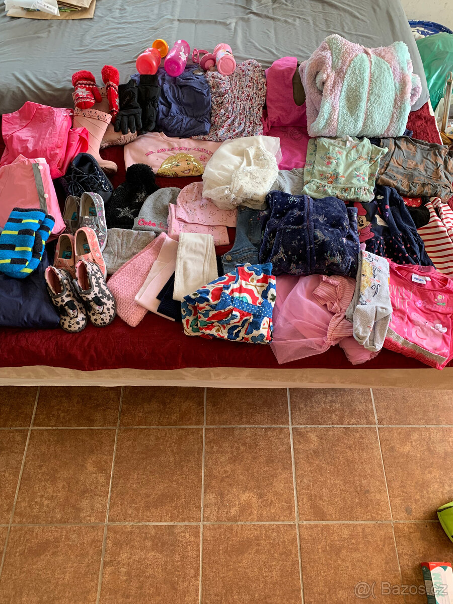 Šaty, mikina, holinky, botičky (Gap, AlpinePro, Lidl) 2-4 ro