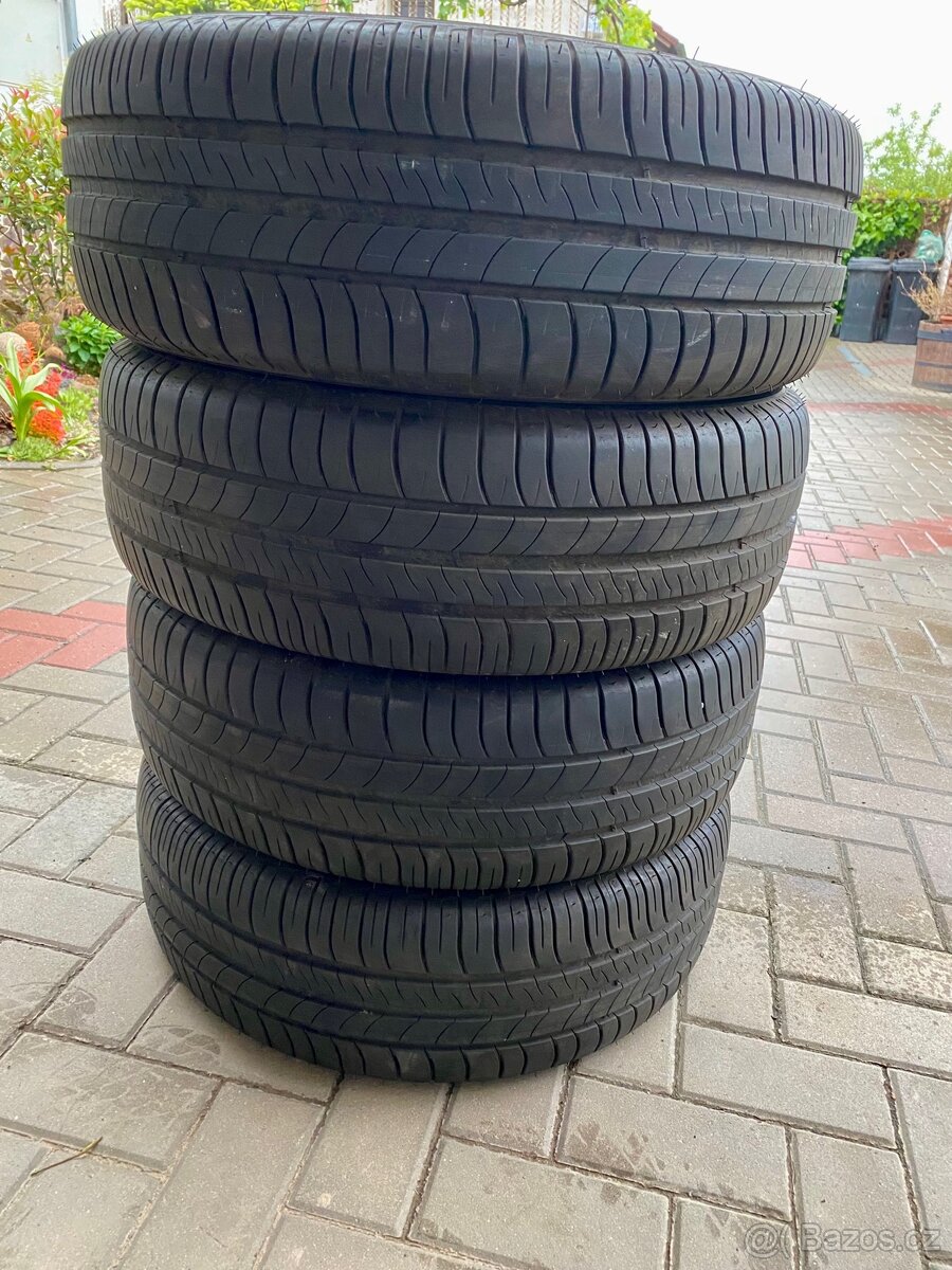 Letní pneu Michelin 205/60/16