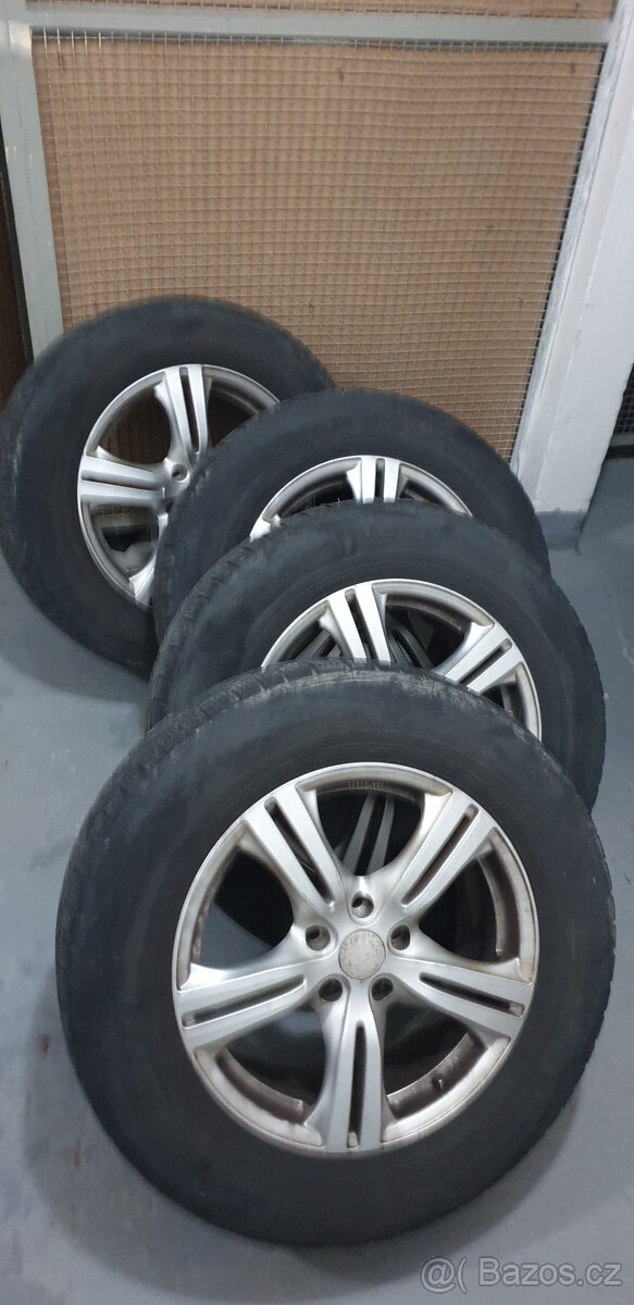 Nabízíme 17" zimní sadu ALU kola a pneu 235/65