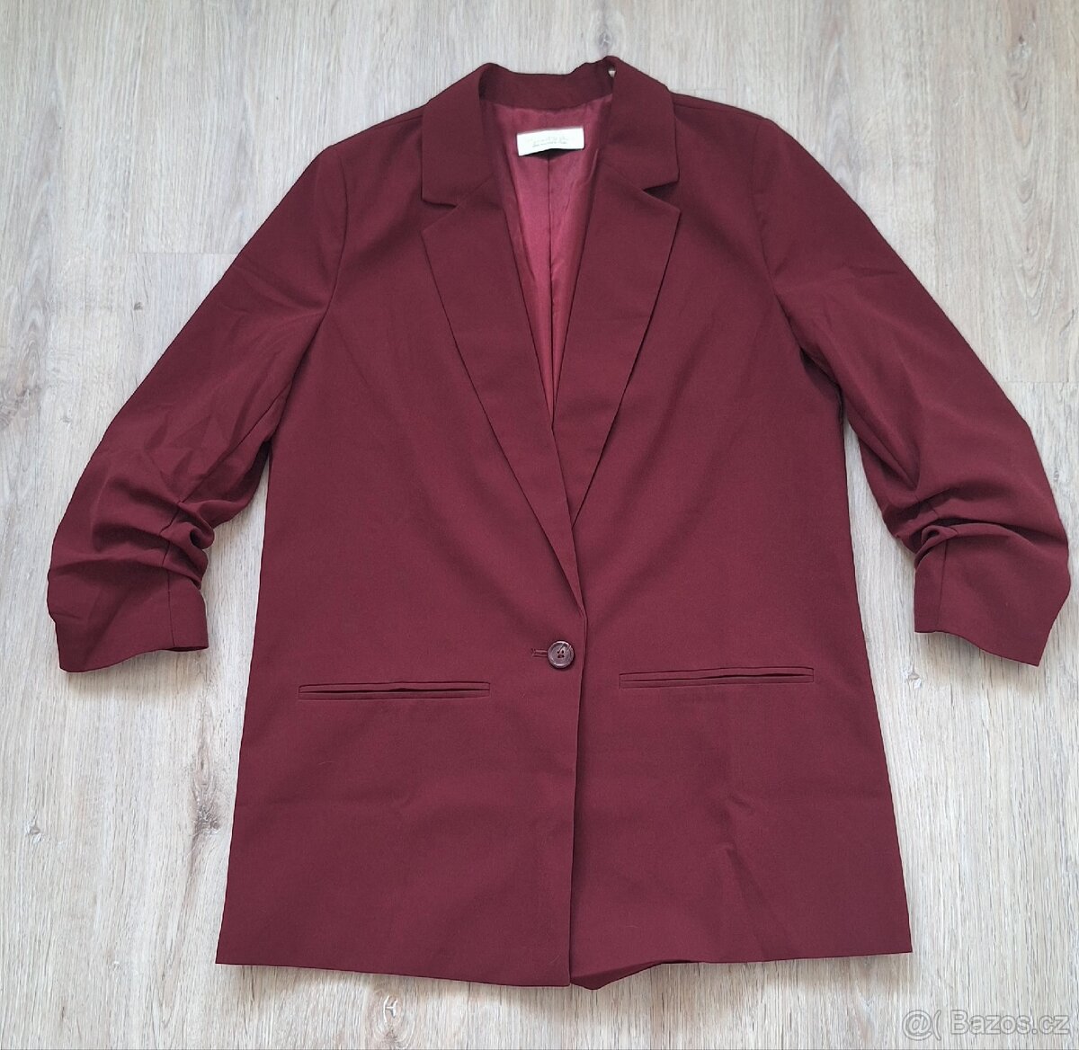 Vínové oversize sako