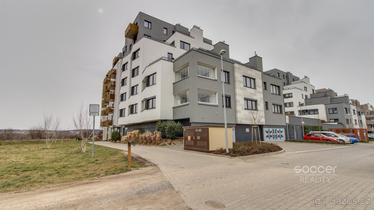 Pronájem bytu 2+kk/B/G, 49 m2, ulice Honzíkova, Praha 10 – D