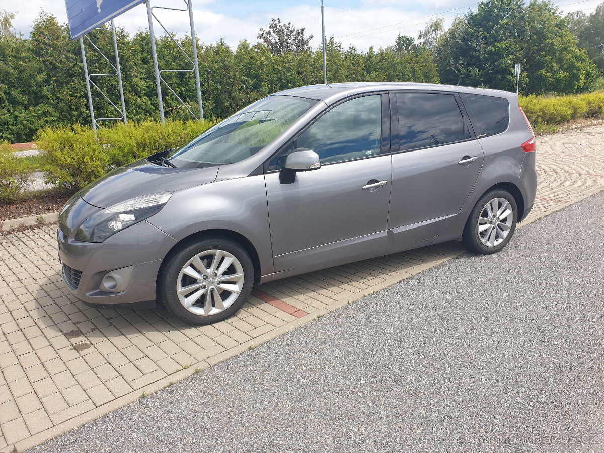 Renault Grand Scénic, Renault Grand Scenic r.2011