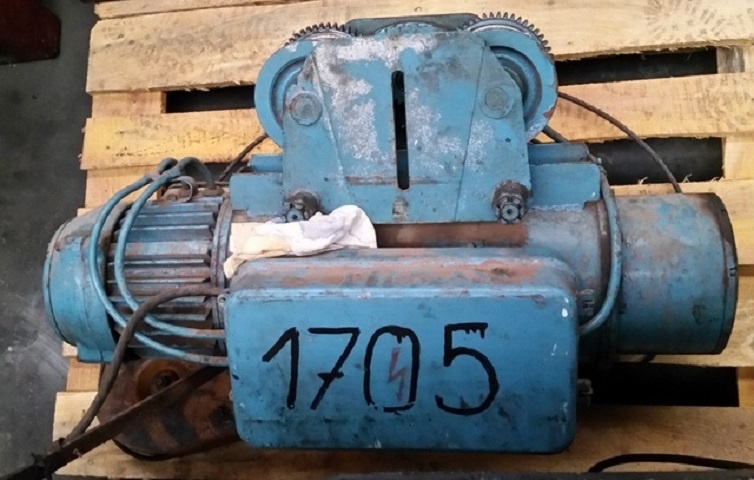 Kladkostroj T 10332 1000kg - včetně dokumentace