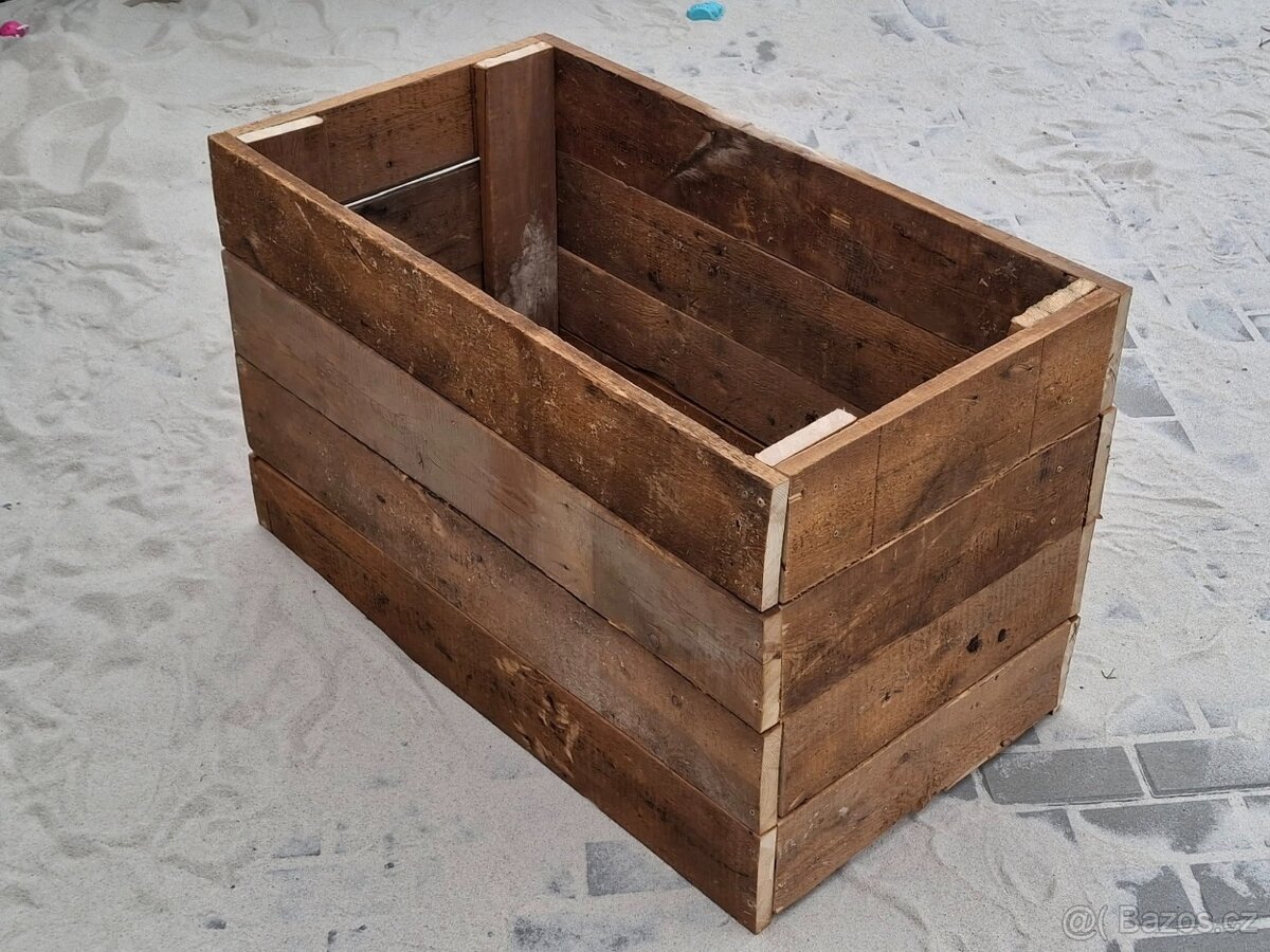 Kompostér, vyvýšený záhon