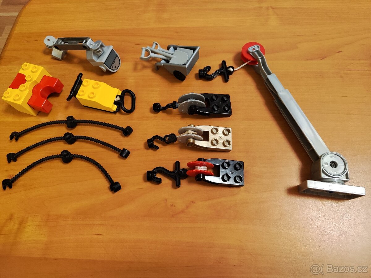 Lego duplo - stavební nástroje, pomůcky