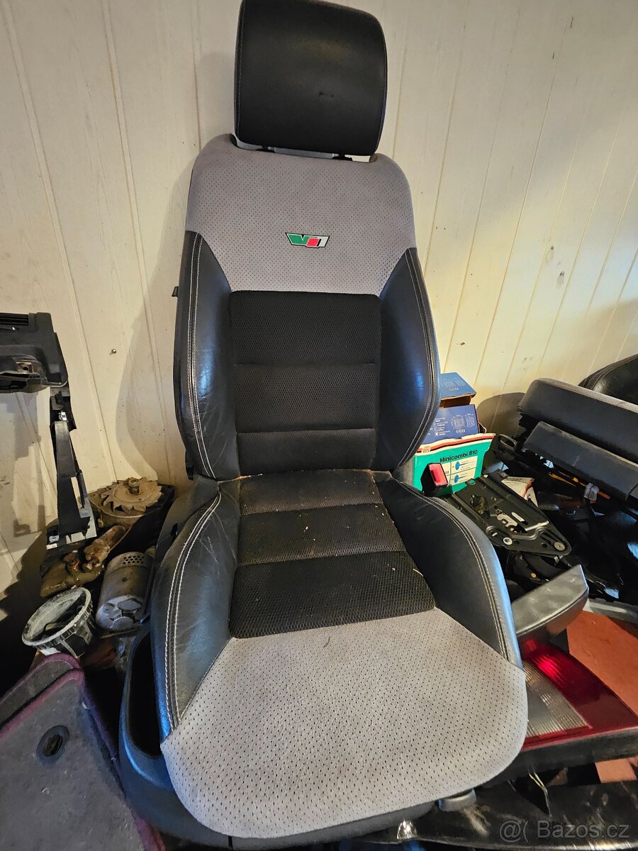 Sedačky octavia 2 rs