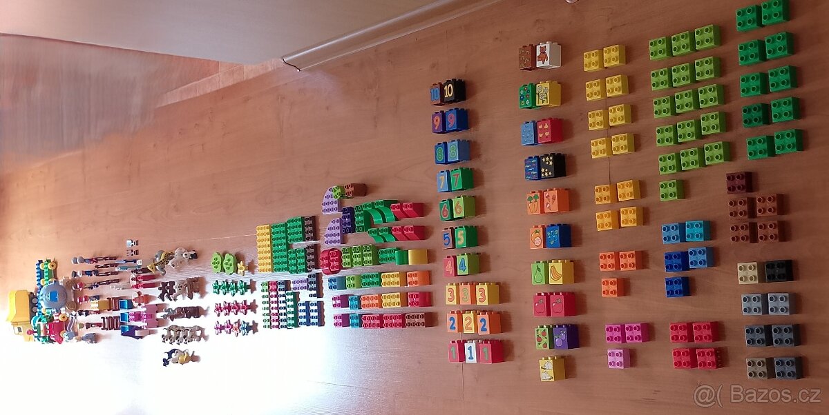 Prodám Lego Duplo - velká sada 260 ks