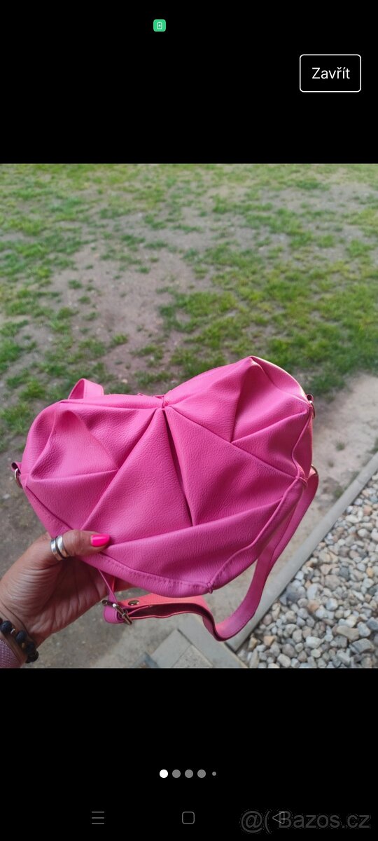 Crossbody kabelka srdcovka Eatme