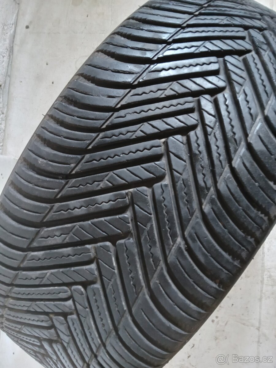 ❄️225/45 R18 Hankook Celoroční pneumatiky❄️