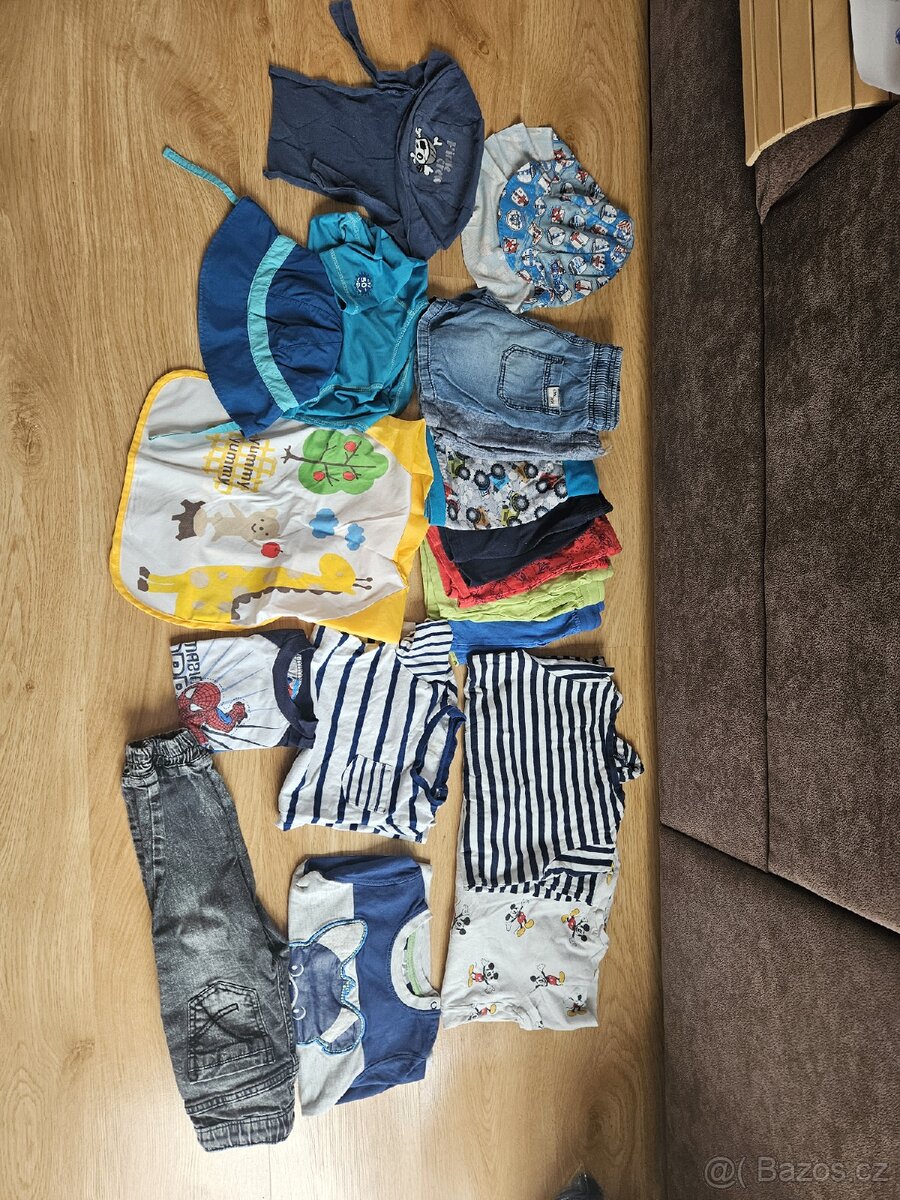 Oblečení vel. 86, 92
