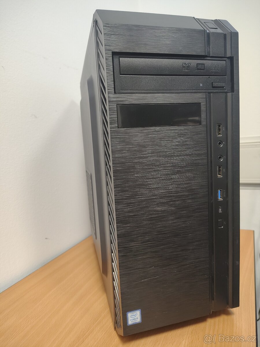 PC sestava - Intel Core i5-9600K, 16GB RAM, Windows 11