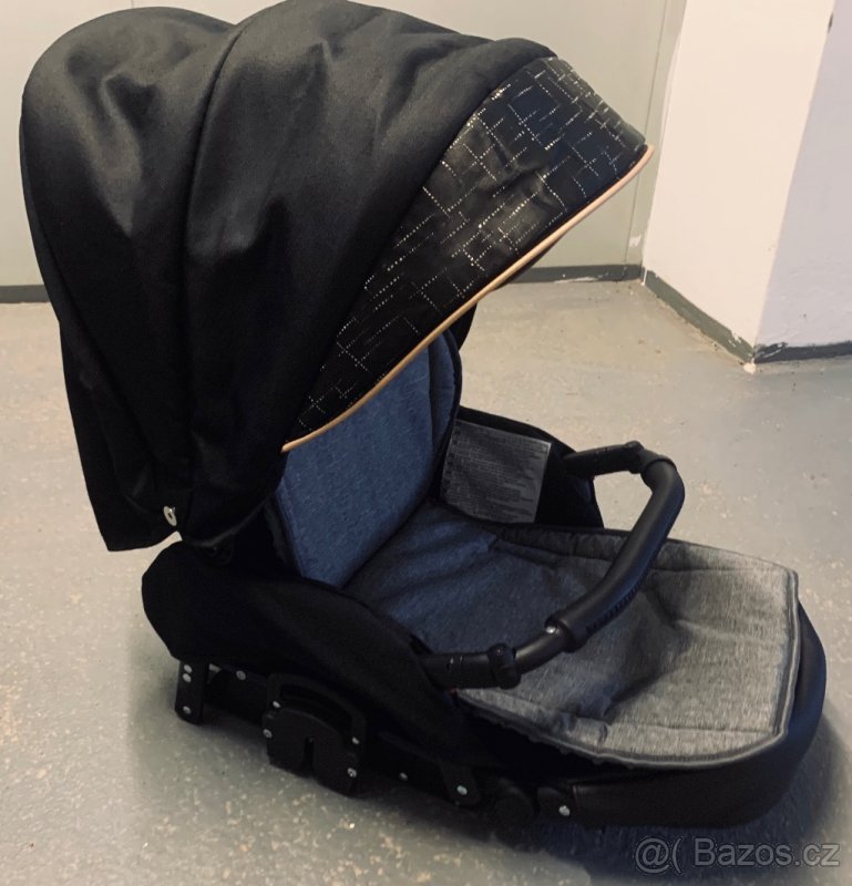 Kočárek Kunert Mila