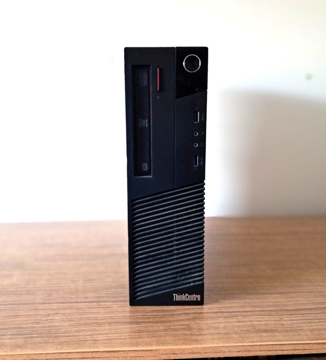 Stolní počítač LENOVO