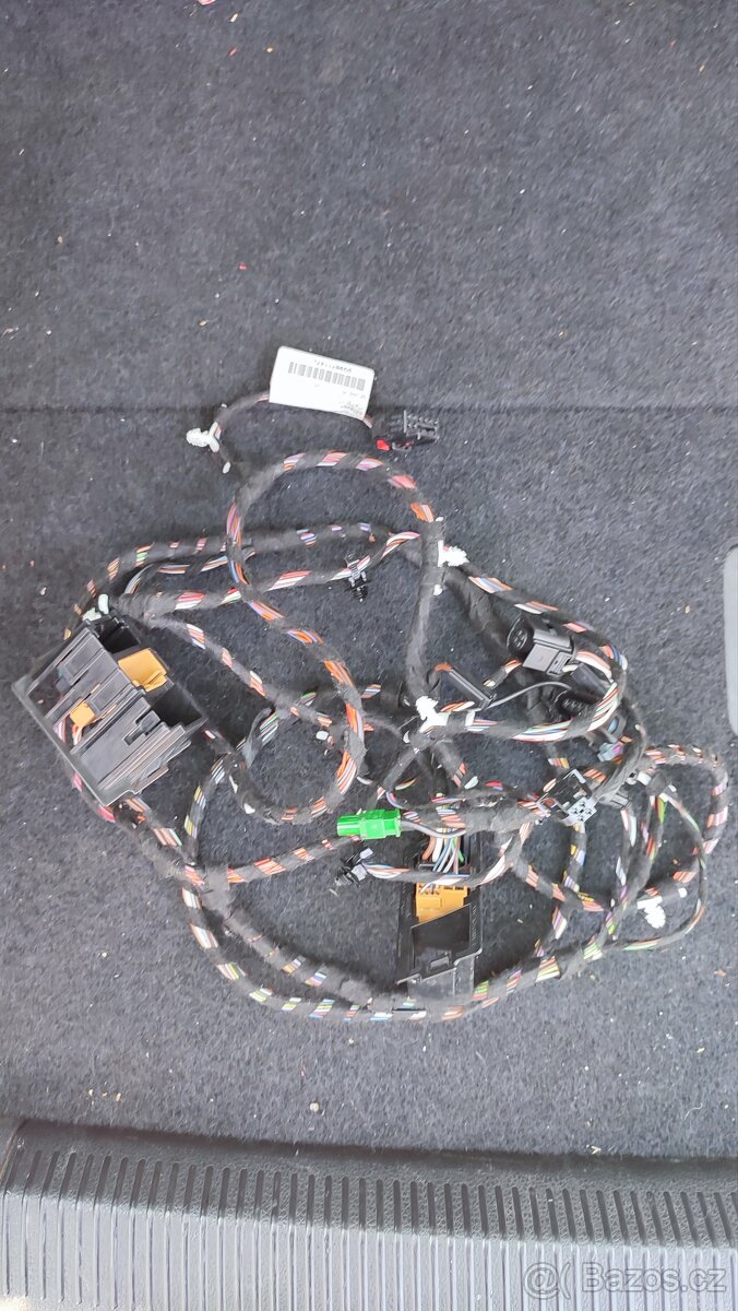 Kabelový svazek pod kameru VW Passat B8