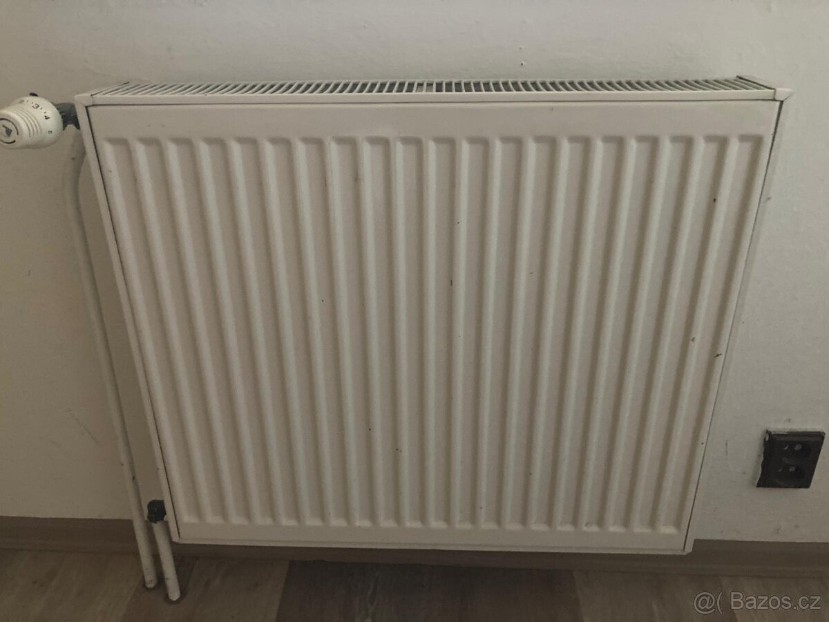 Deskové radiátory