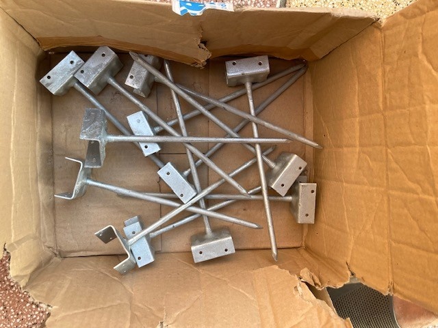 držák hřebenové latě