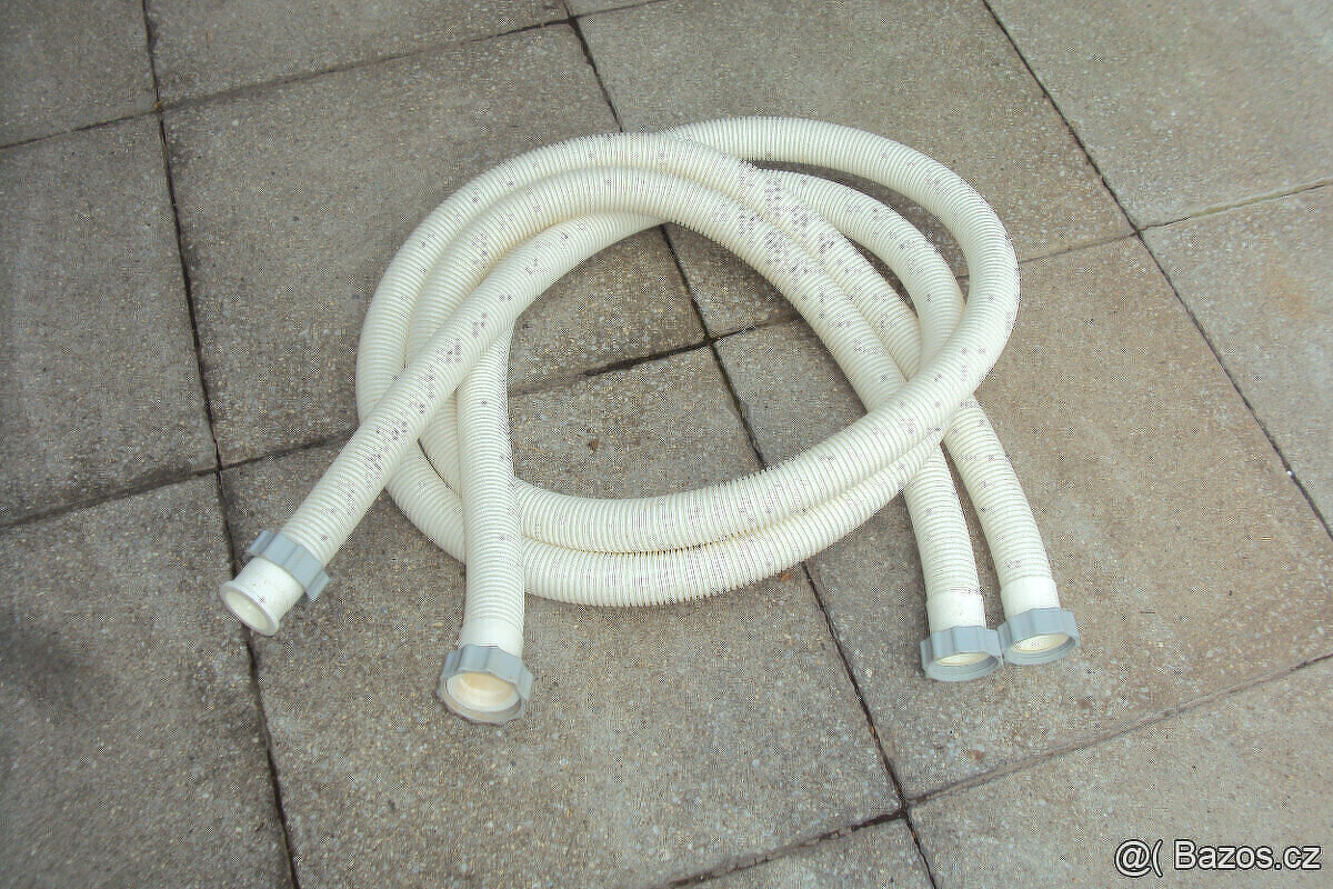 Hadice filtrace 38mm se šroubením - 300cm