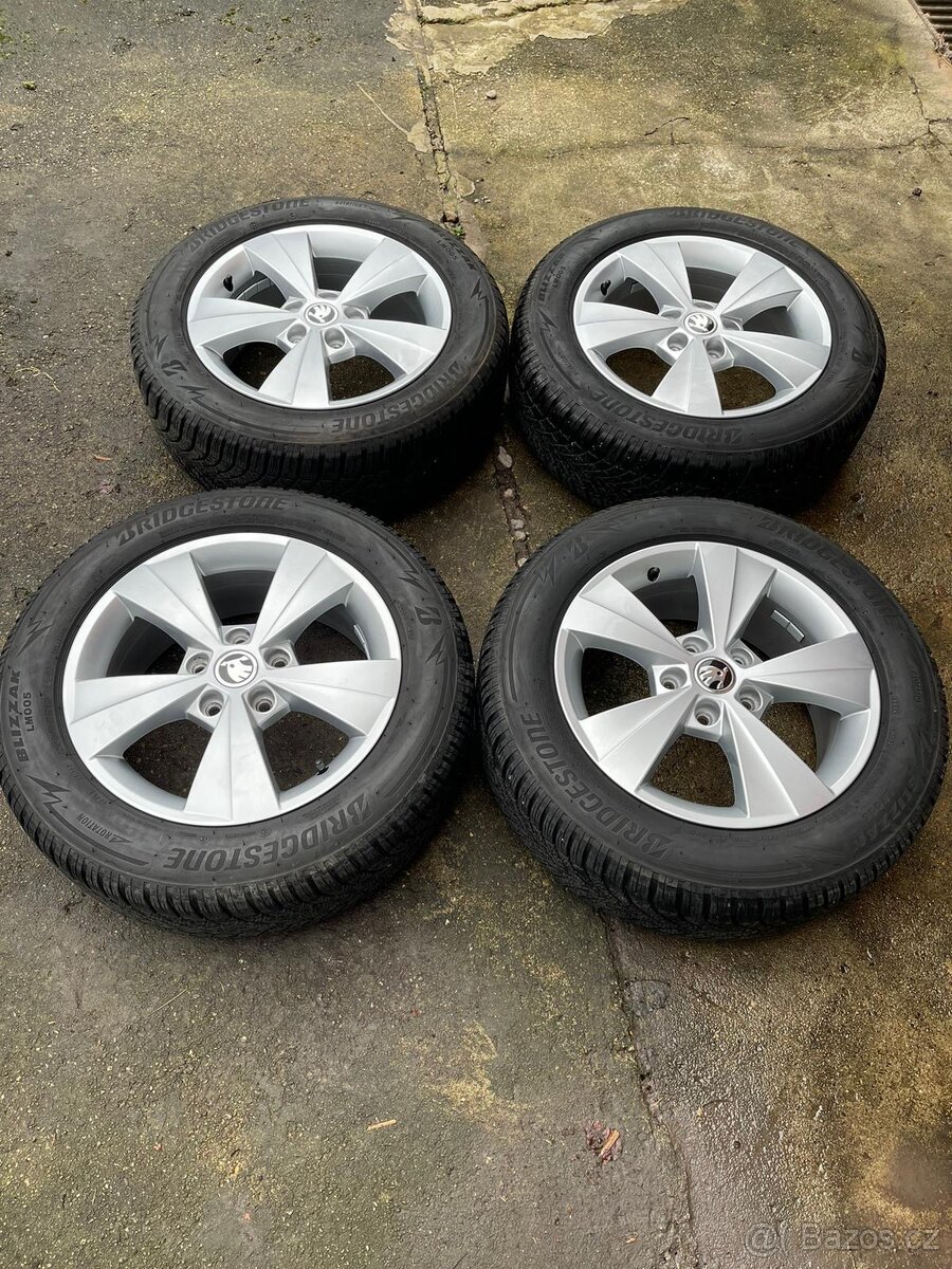 Alu kola 5x112 r16 Škoda originál