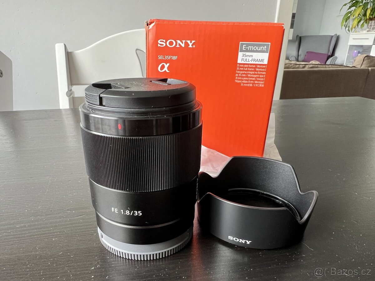 Objektiv Sony FE 35mm 1.8, perfektní stav, záruka Foto Škoda
