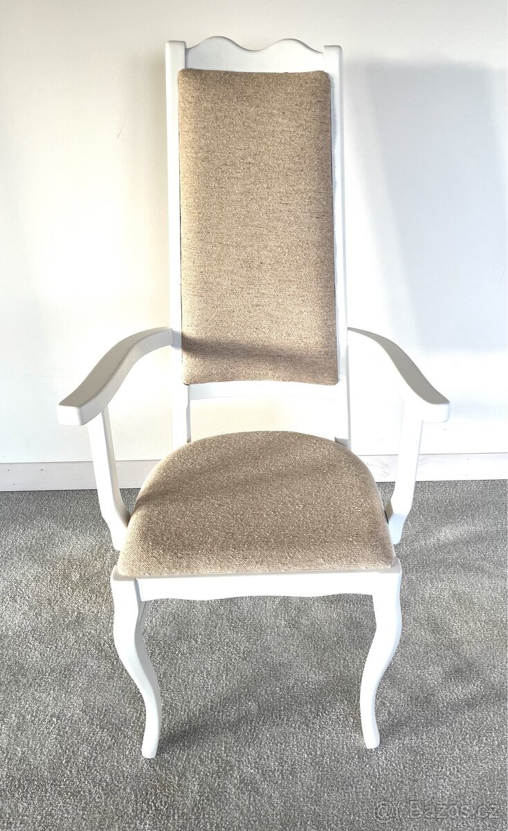 Krásná zámecká židle TON - prakticky nová - král