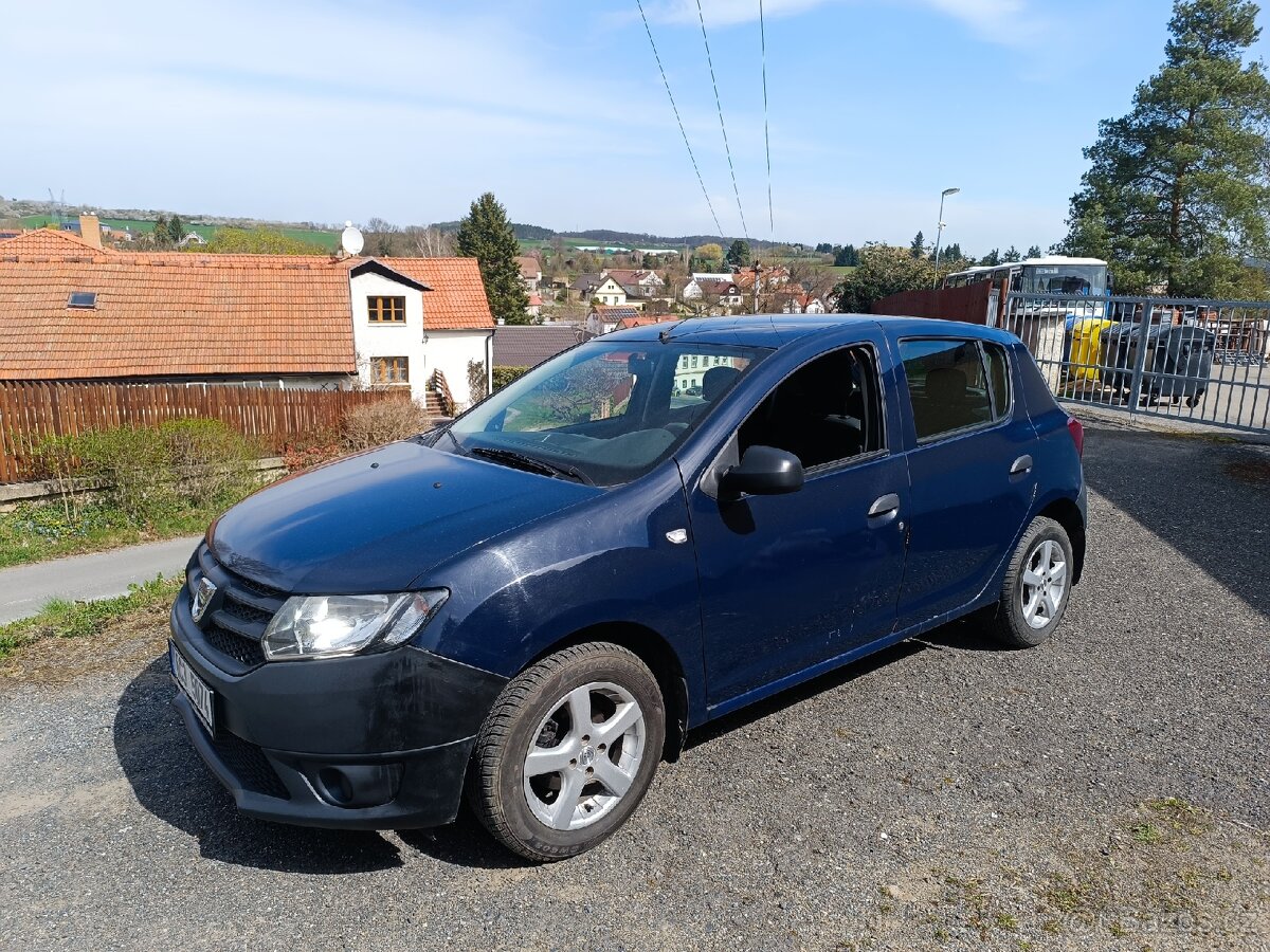 Dacia Sandero II 1.2i 55 kW 122 000 Km