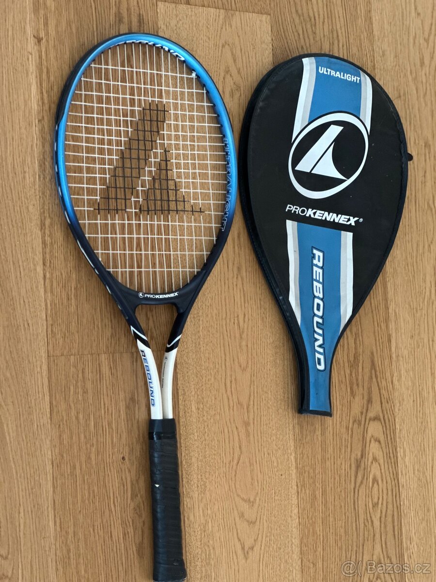Tenisova raketa Pro Kennex s pouzdrem