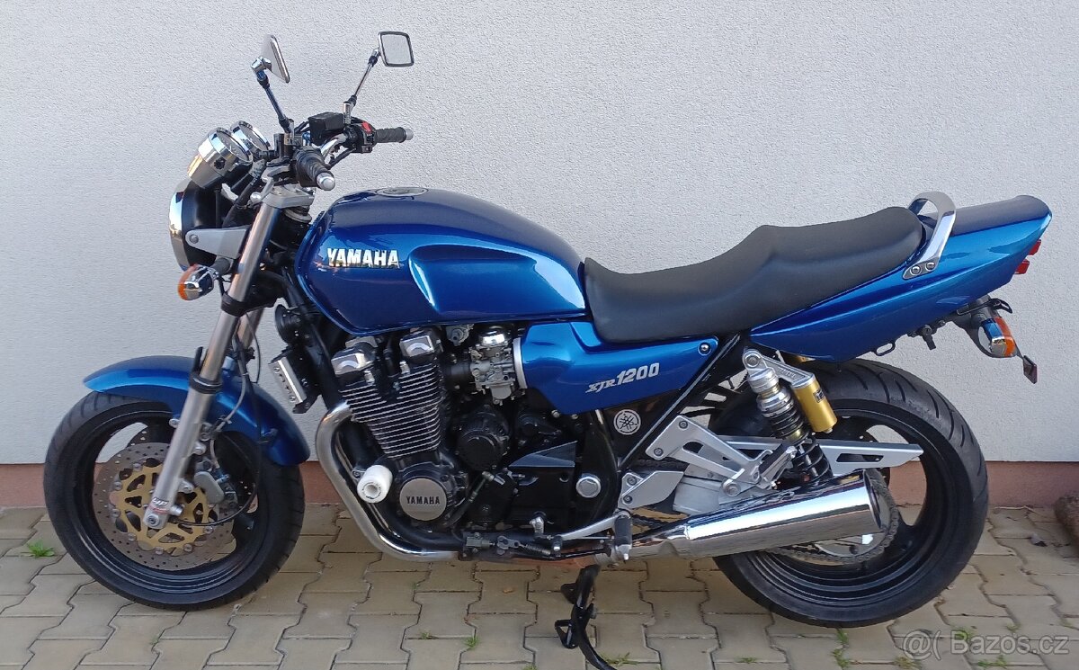 Yamaha XJR 1200