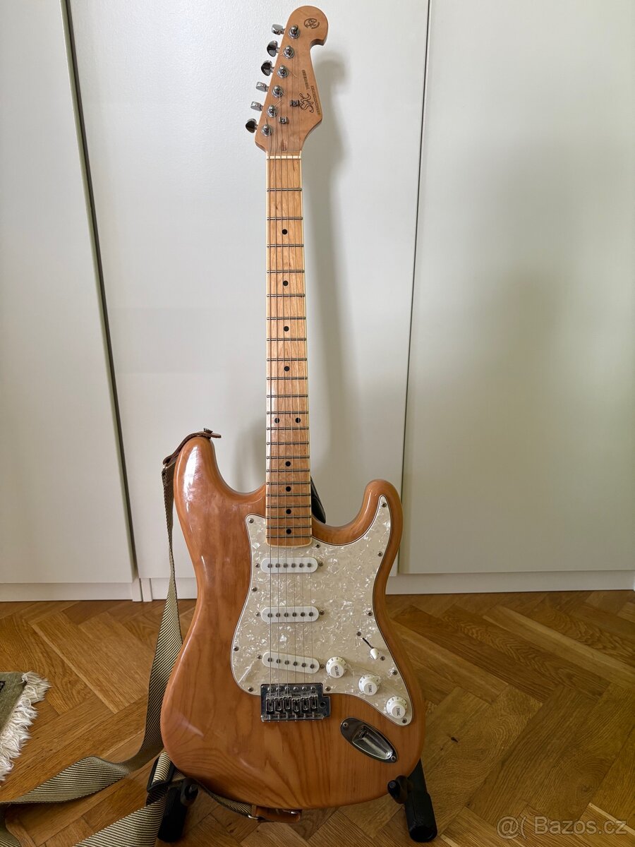 Elektrická kytara SX Stratocaster