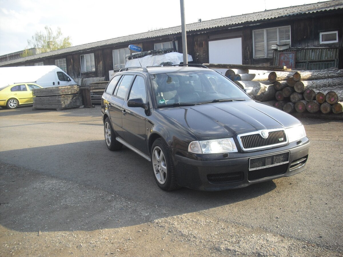 Skoda Octavia RS1 Kombi