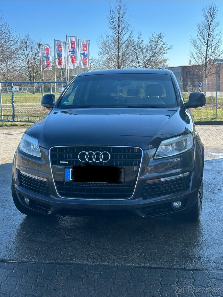Audi Q7 3.0 TDI S-Line, 2008, Panorama, R21, DE doklady