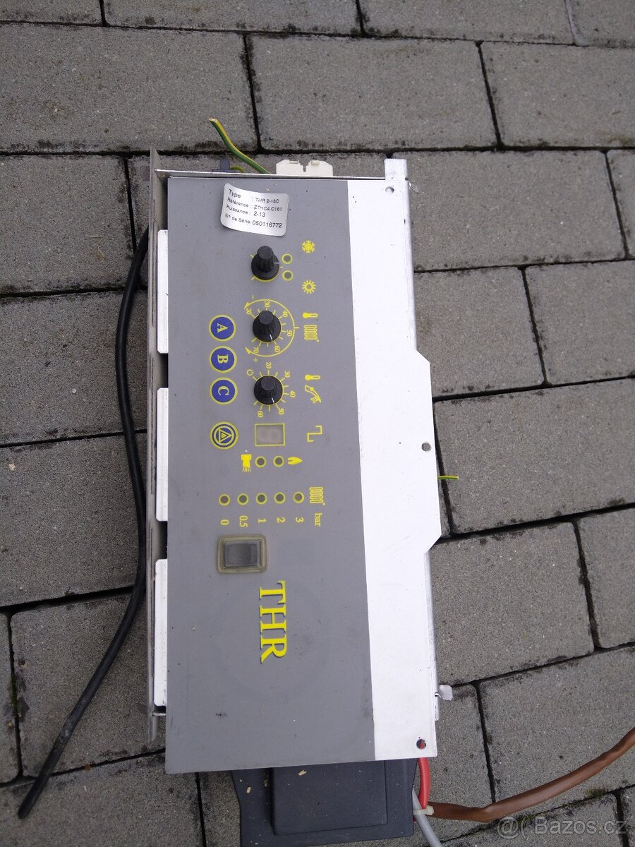Elektronika z plynového kotle geminox thr 2-13c