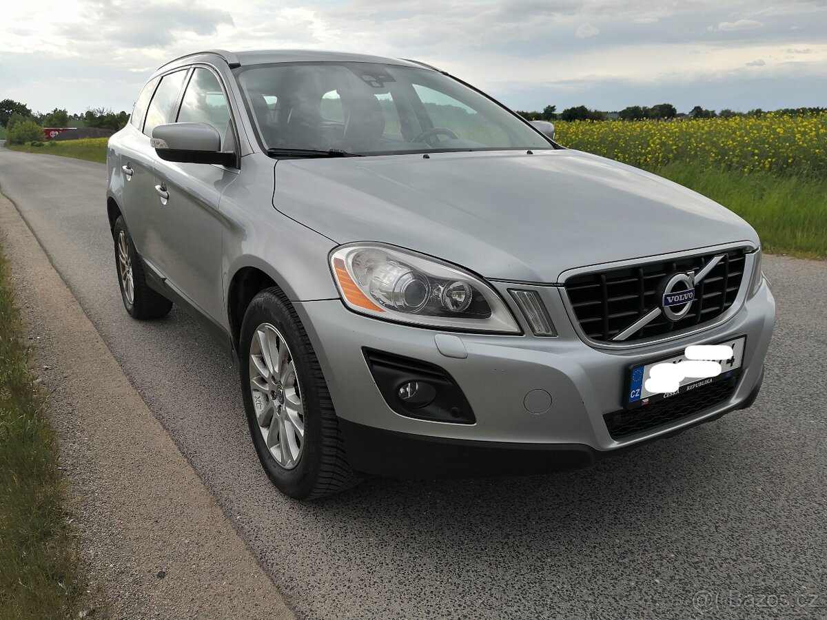 Prodám Volvo XC60 D5 AWD Summum, 151 kW