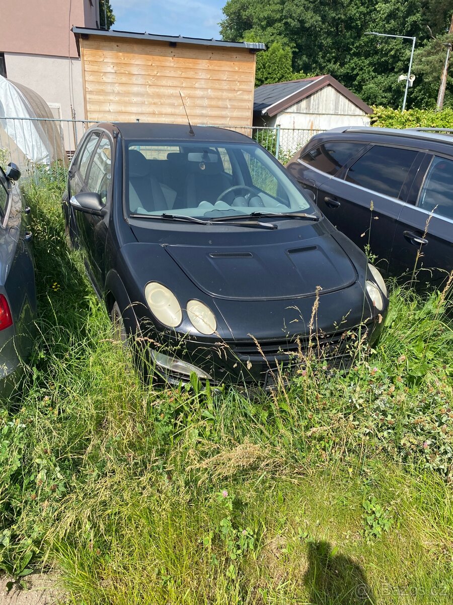 Veškeré Díly smart forfour 1.1i