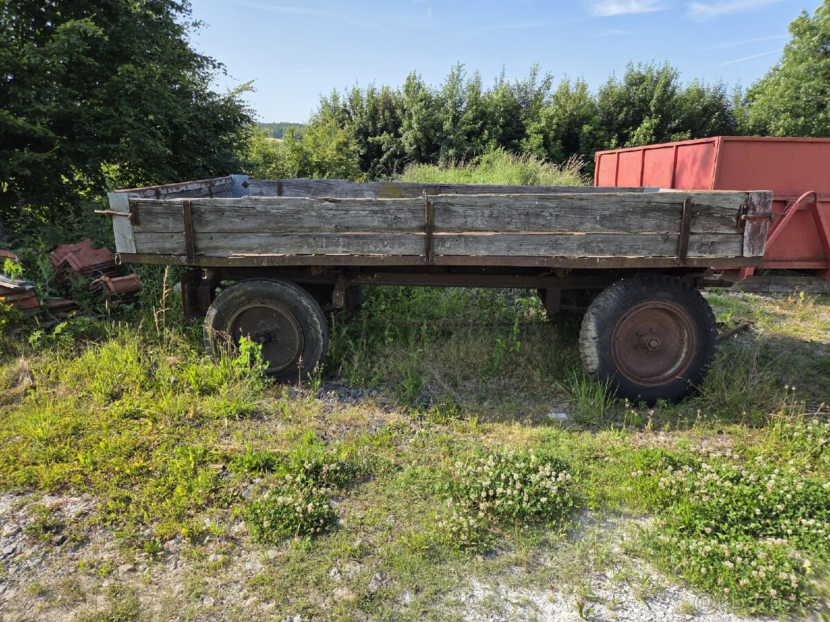 Vlečka 3,5T sklopna