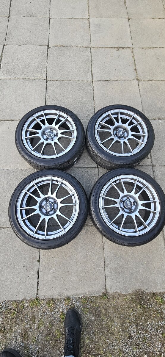 Oz ultraleggera 5x100 r16