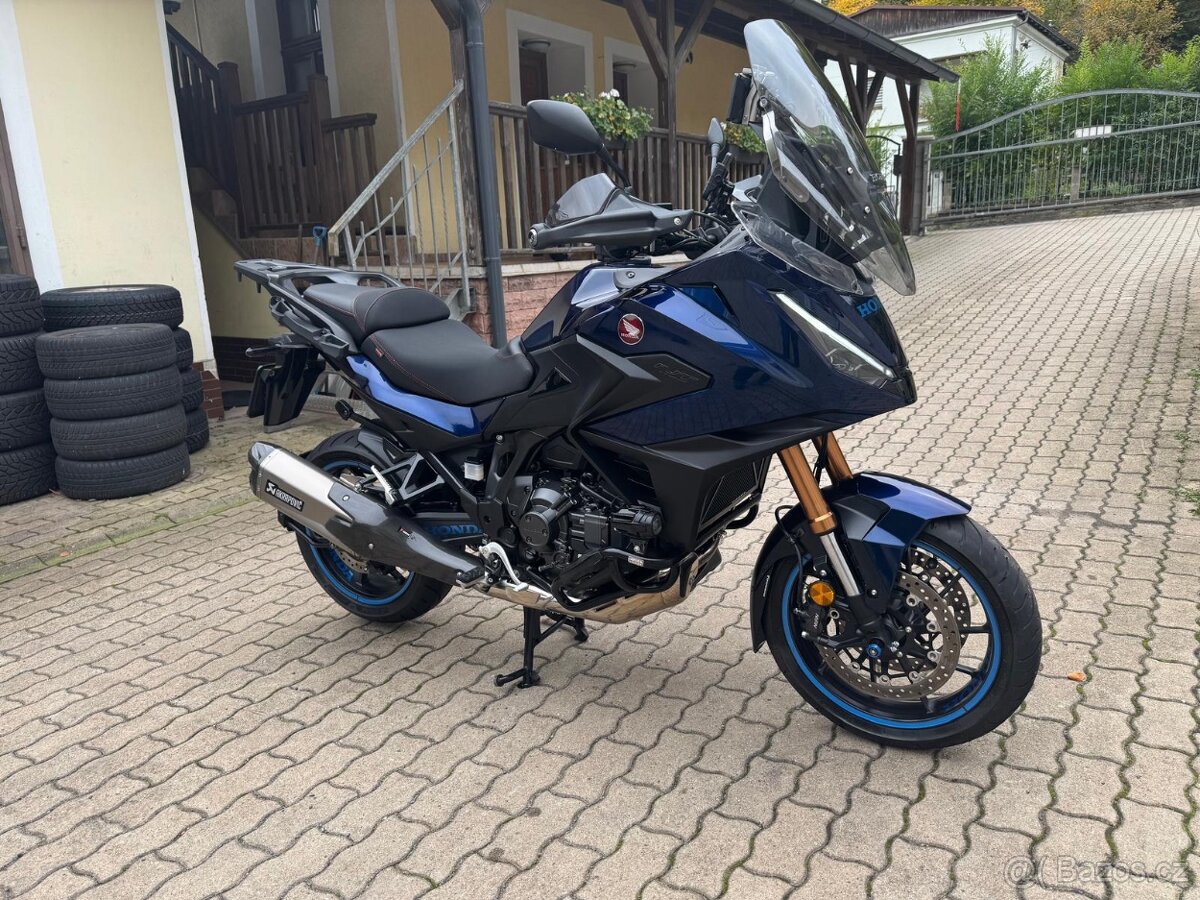 Honda NT1100 DCT SHOWA ERRA 2025