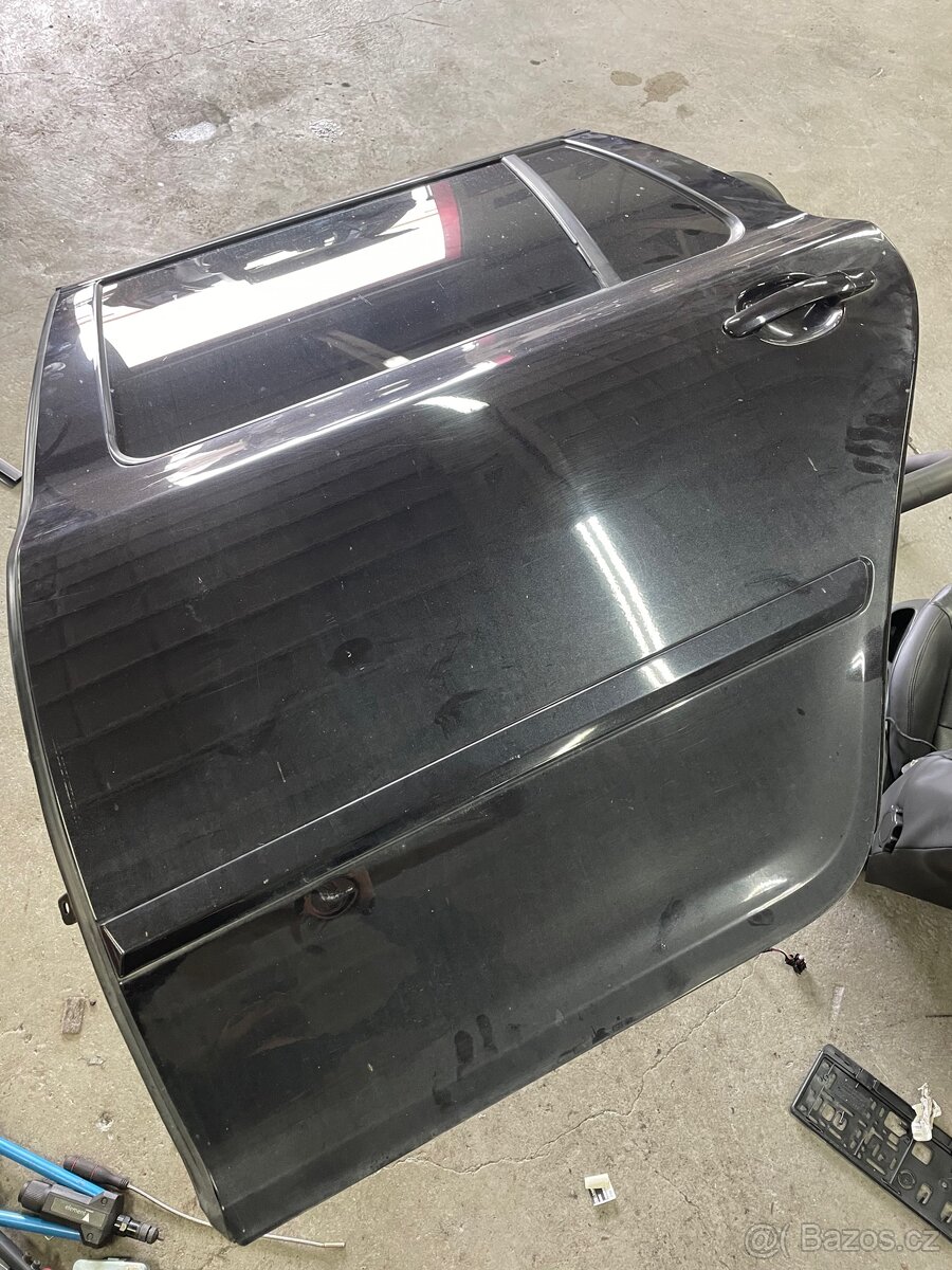 Levé zadní dveře Škoda Octavia 2 Rs