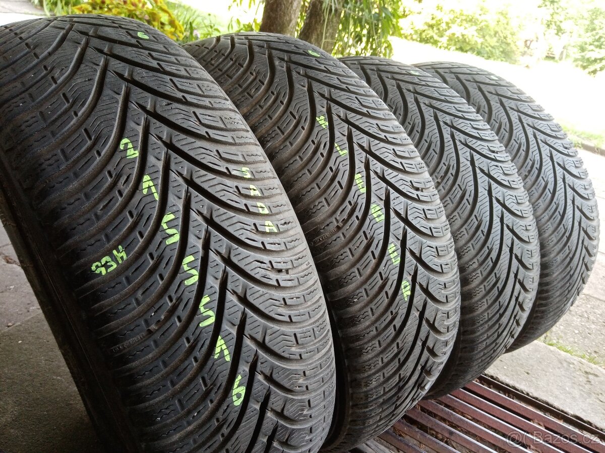 Zimní pneu 4kusy 215/55/16 vzorek 80% KLEBER - dobírka možná