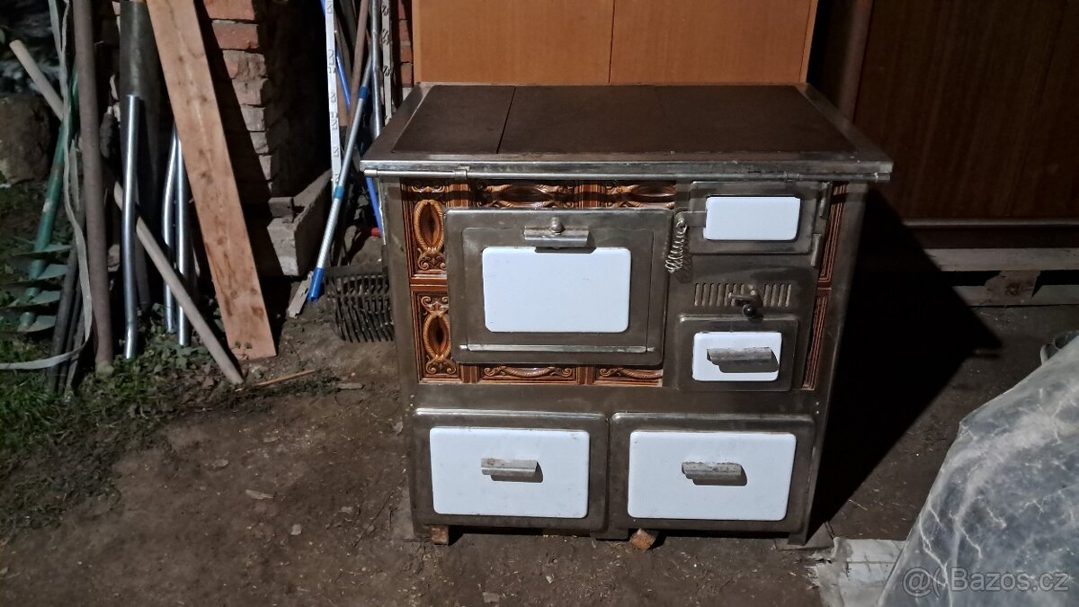 kachlový sporák vysočanka K3