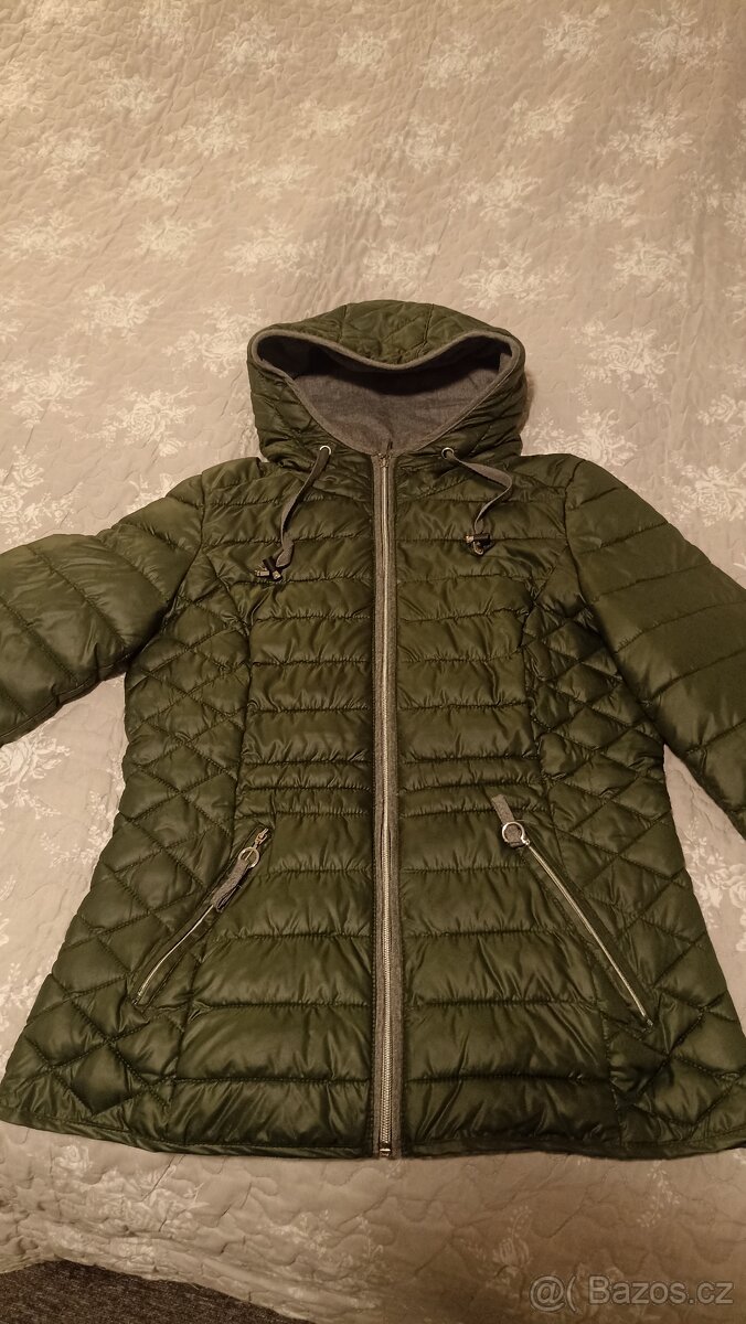 Dámská zimní bunda, 36
