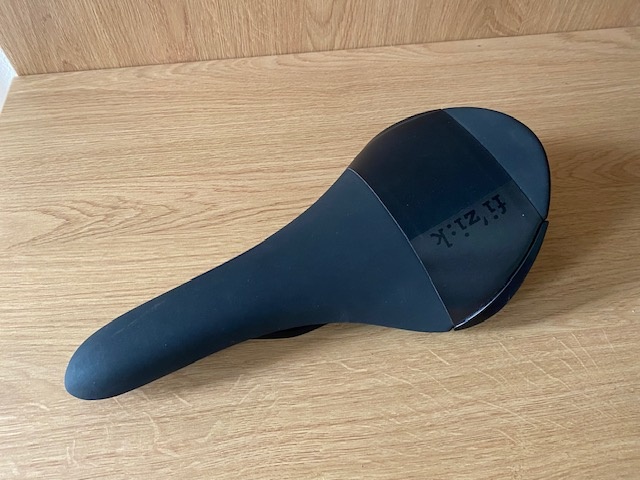 Sedlo Fizik Aliante R5