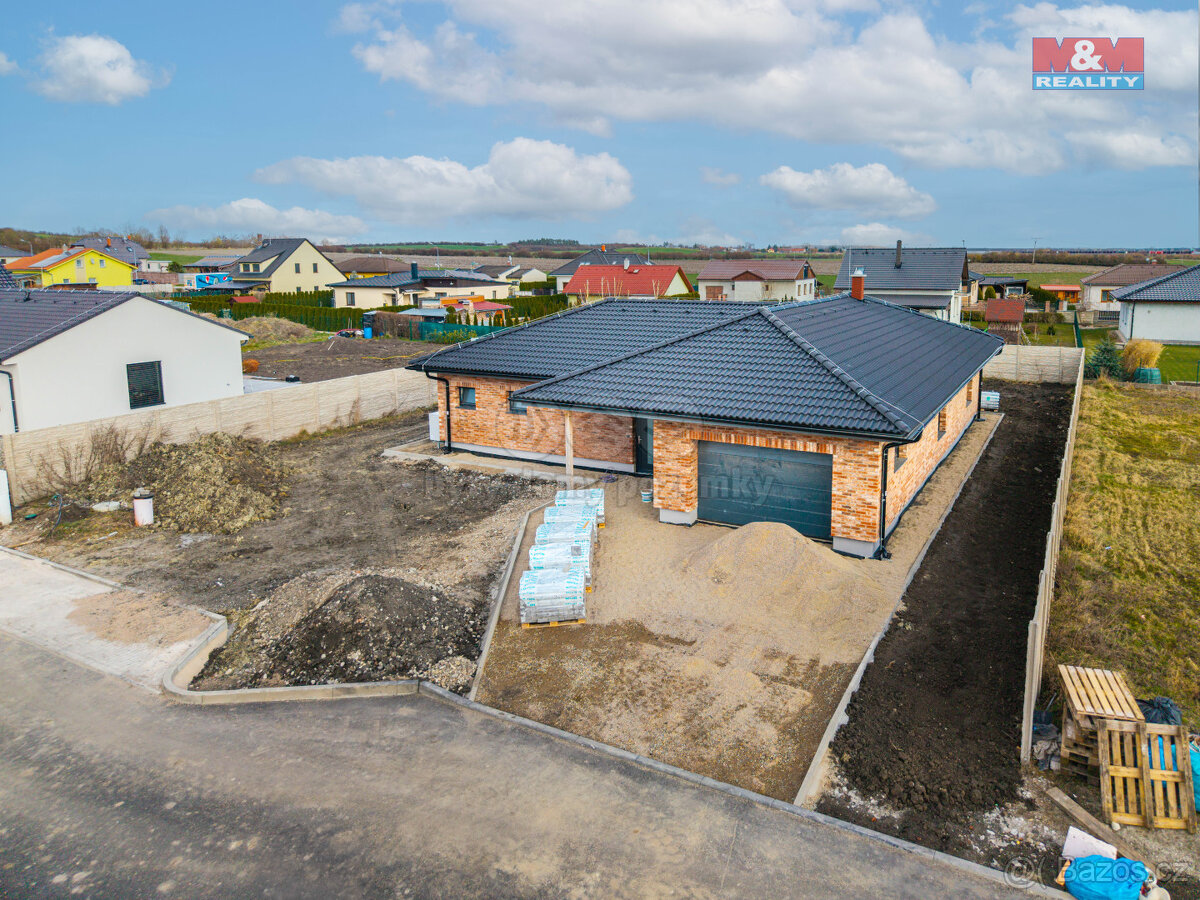 Prodej rodinného domu 4+kk, 127 m², Žiželice
