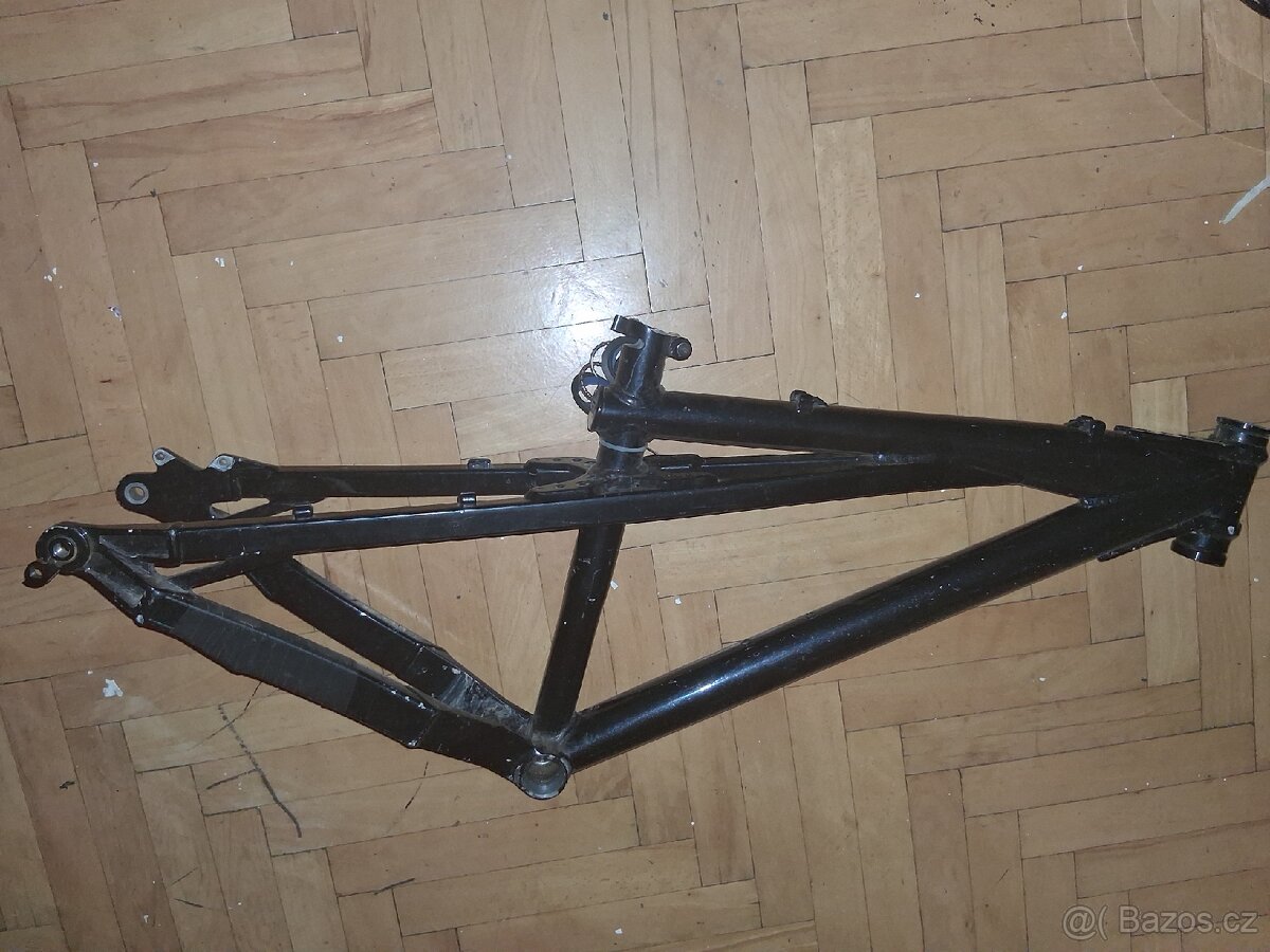 GT rám na kolo