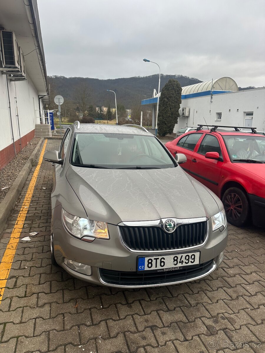 Superb 2, 1.8 na ND