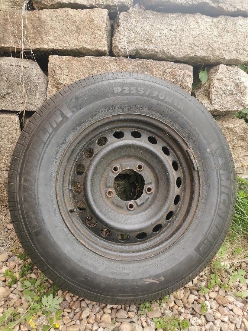 Rezervní kolo Toyota TUNDRA / SEQUOIA rv2010