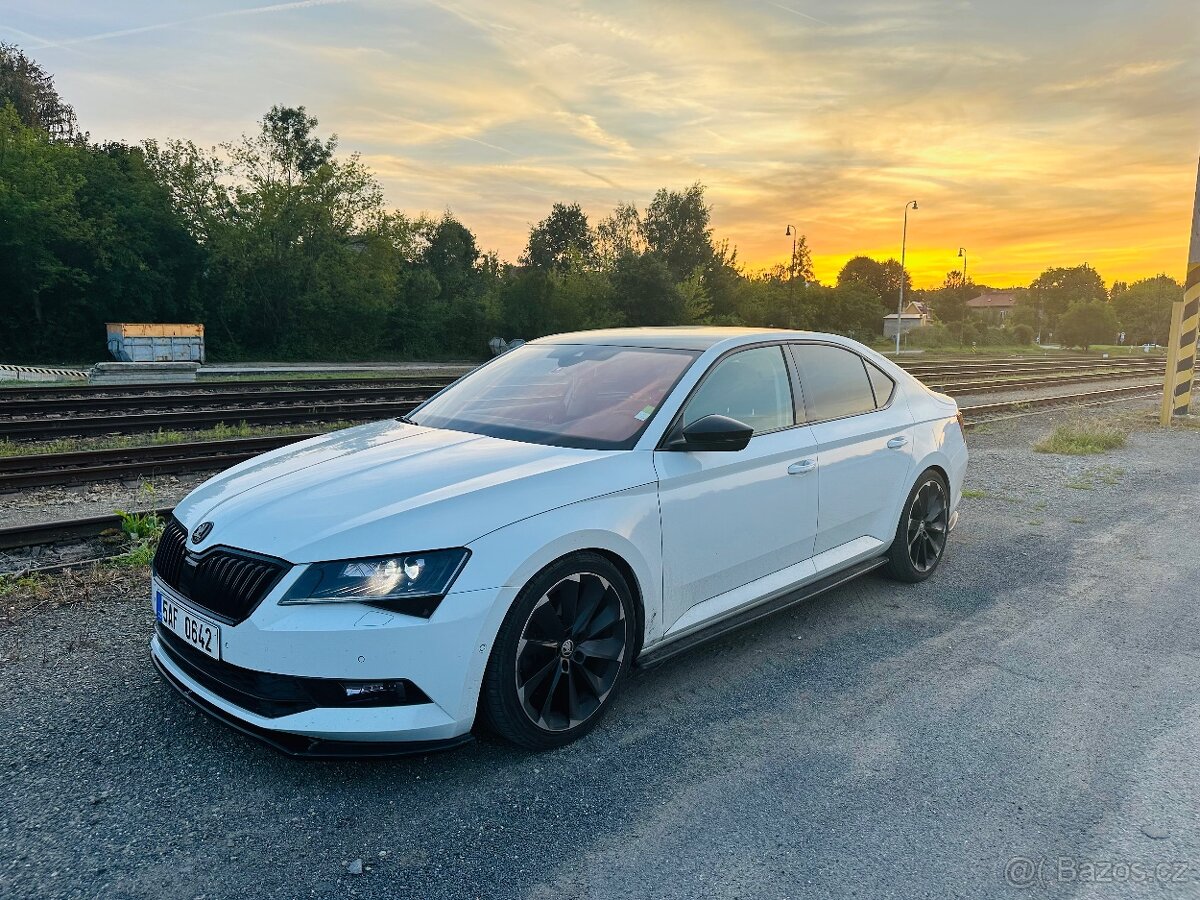 Škoda Superb 2.0 TDI DSG 140 kW,chip 162 kW,Style AP,Maxton